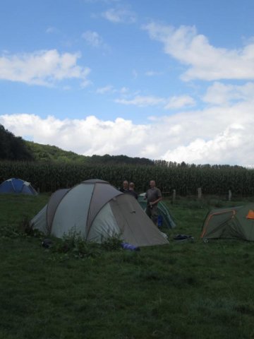 25.08.2012 Väter zelten mit Ihren Kindern