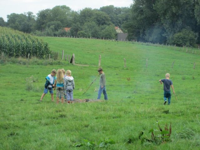 25.08.2012 Väter zelten mit Ihren Kindern