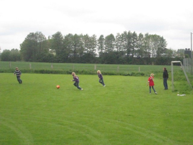 25.05.2013 Fußballübertragung bei "Väter zelten mit ihren Kindern"