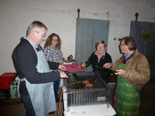 15.11.2013 Traditionelles Wurstebrotessen der Kolpingfamilie